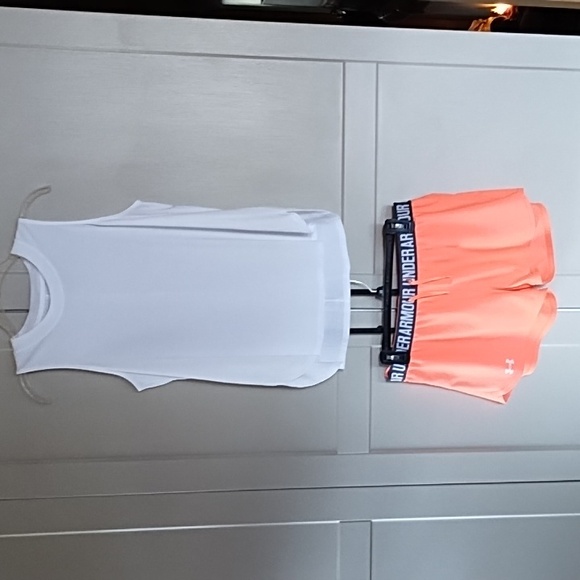 Under Armour Pants - Under Armour Women's Vibrant Orange Athletic Shorts W White Tek Gear Nylon Top
